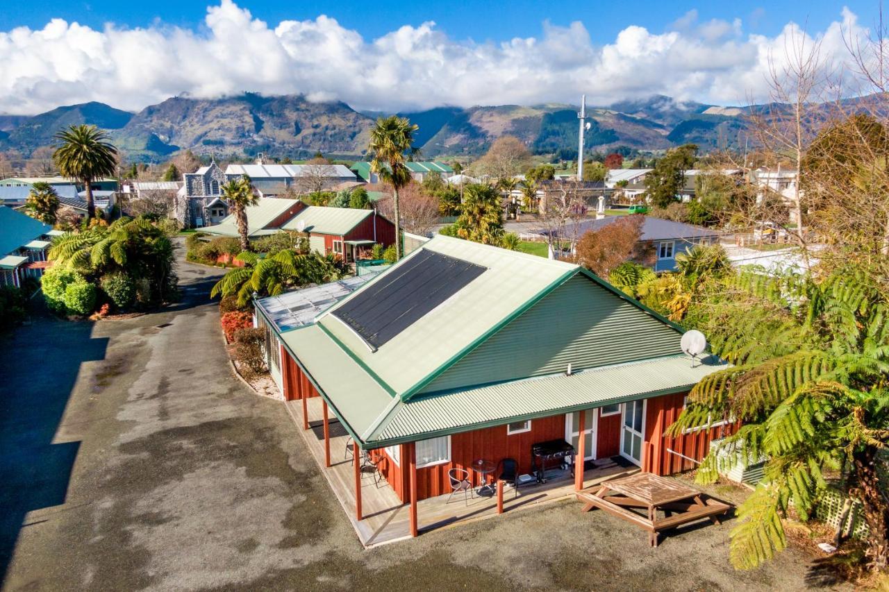 Anatoki Lodge Motel Takaka Eksteriør billede