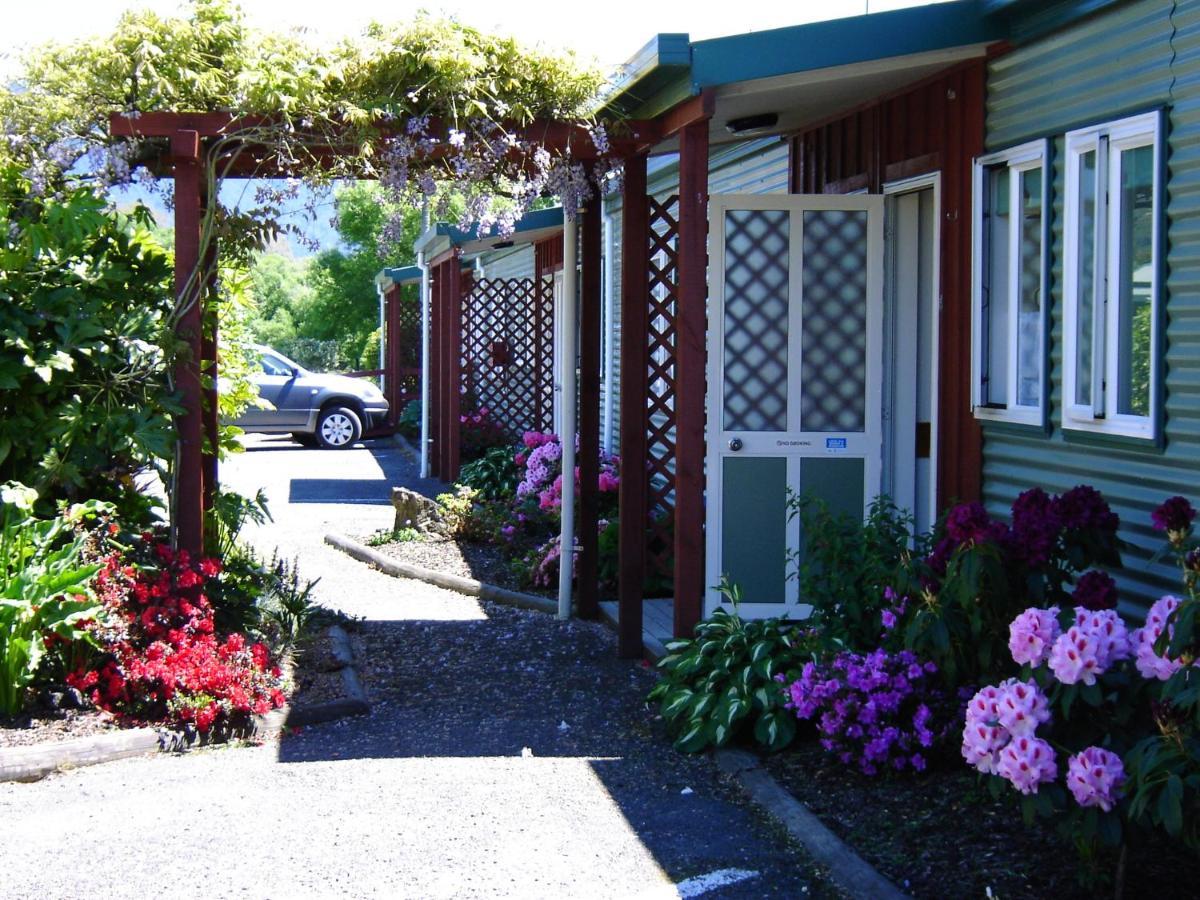 Anatoki Lodge Motel Takaka Eksteriør billede