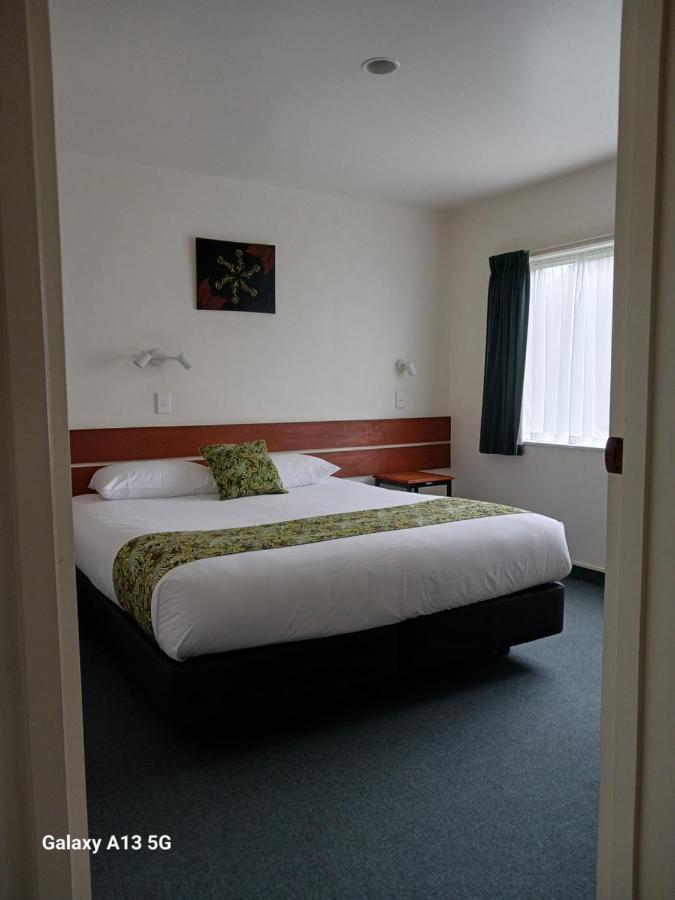 Anatoki Lodge Motel Takaka Eksteriør billede